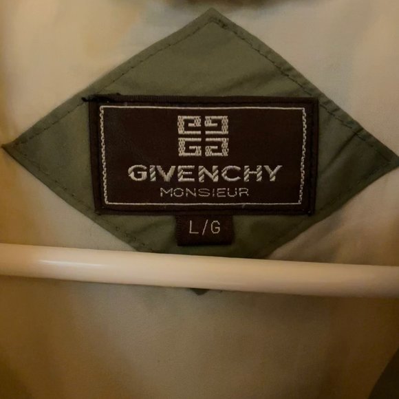 Mens vintage GIVENCHY Golf Jacket - size L - Picture 2 of 5